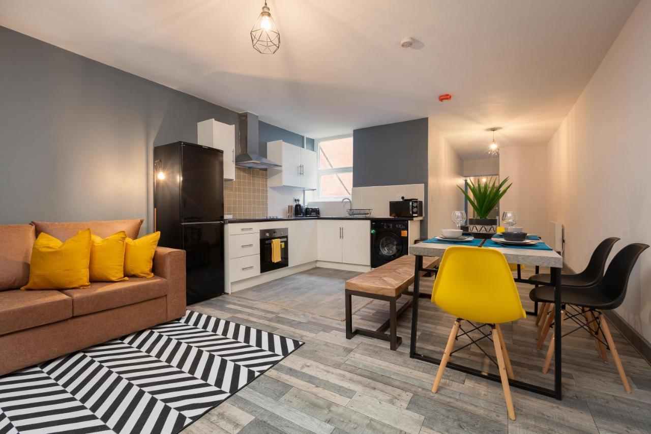 Oak Suite - Talbot Road - Blackpool - Spacious Blackpool