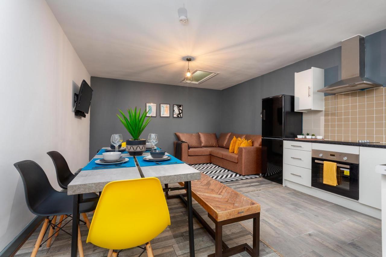 Oak Suite - Talbot Road - Blackpool - Spacious Blackpool